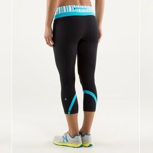 Lululemon Run: Inspire Crop II, Black / Twin Stripe Spry Blue / Spry Blue